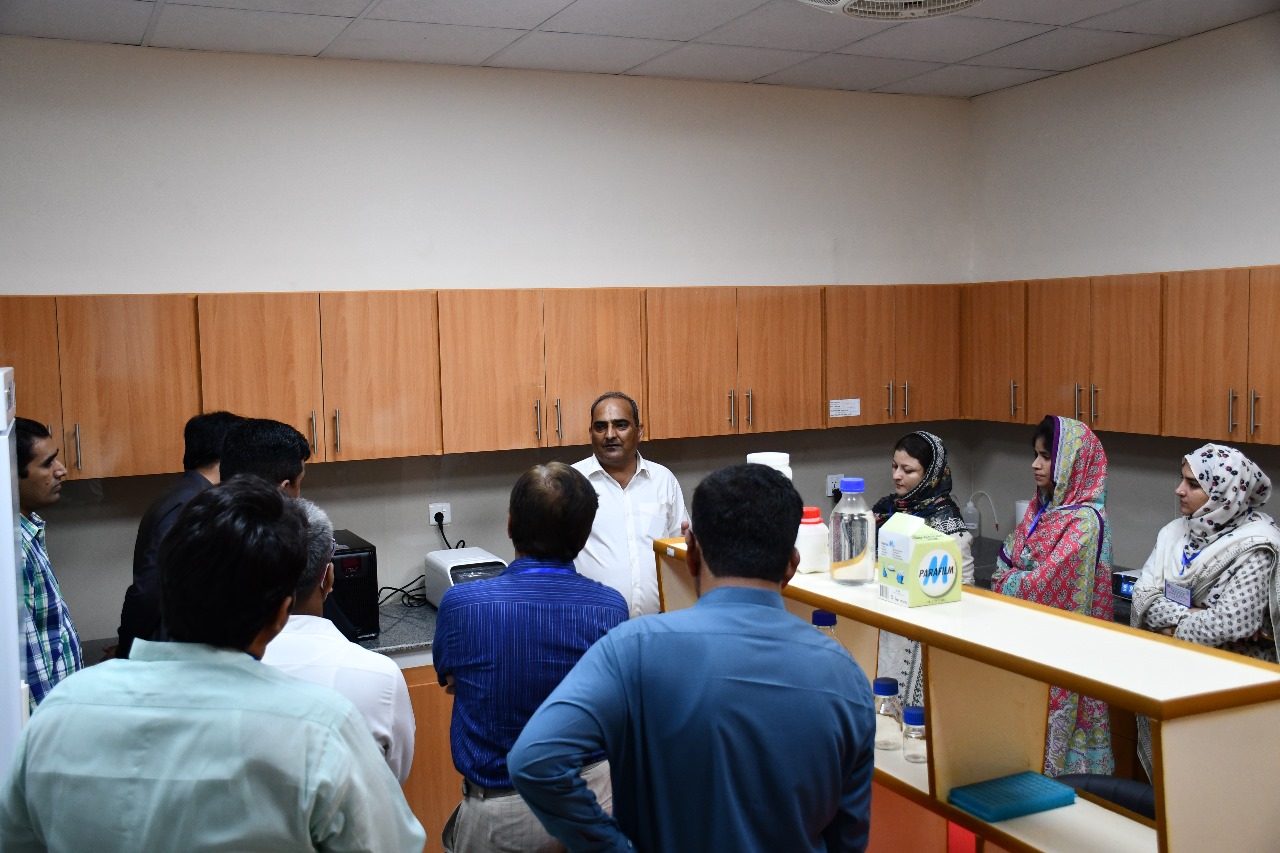 Molecular Biology Laboratory Image 4